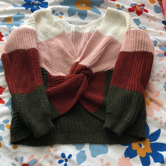 Knit sweater with tie detail Knit sweater with tie detail